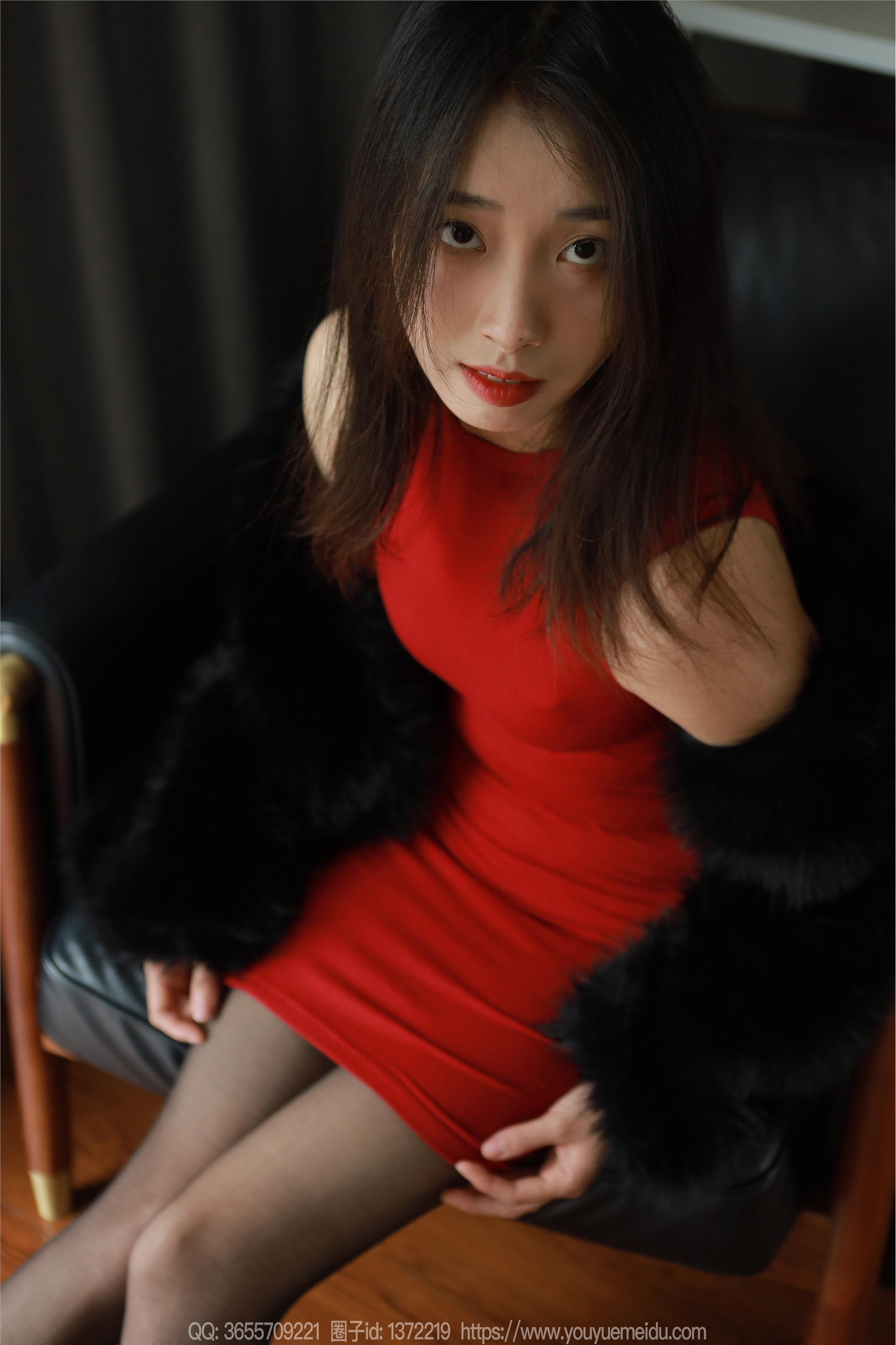 IESS异思趣向  2024.01.25 丝享家 1647 小九《红色包臀裙（上）》